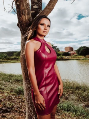 Robe soirée simili cuir bordeaux